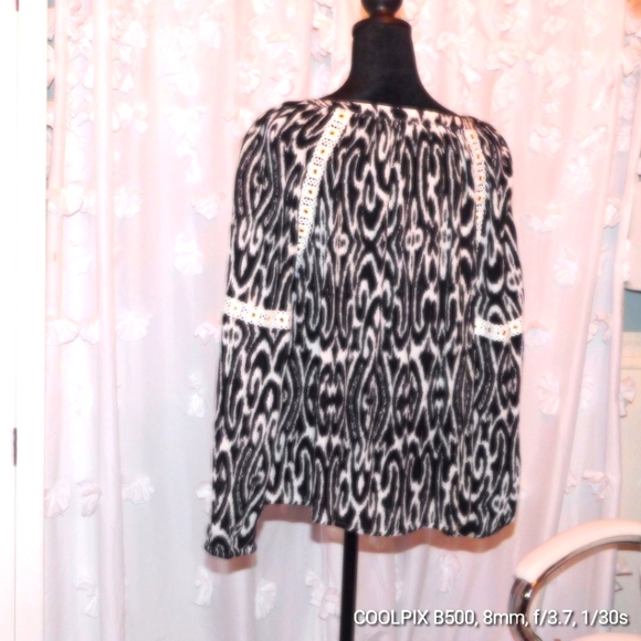 International concepts blouse Sz p/medium - Picture 3 of 4